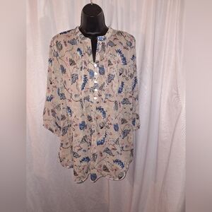 Liz Claiborne Cream 3/4 Sleeve Buttoned Blouse